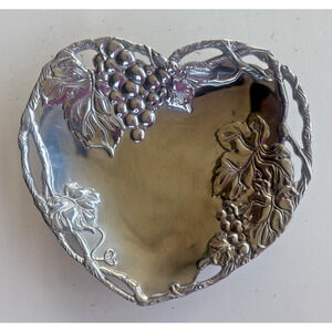 VTG Arthur Court Grapevine Heart Shape Cast Aluminum Tray Platter Bowl Dish Plat